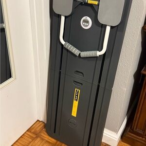 Foldable Black and Gray at home Pilates Board